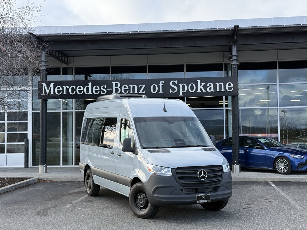 2025 Mercedes-Benz Sprinter Passenger Van 2500's photo