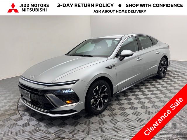 2025 Hyundai Sonata SEL's photo