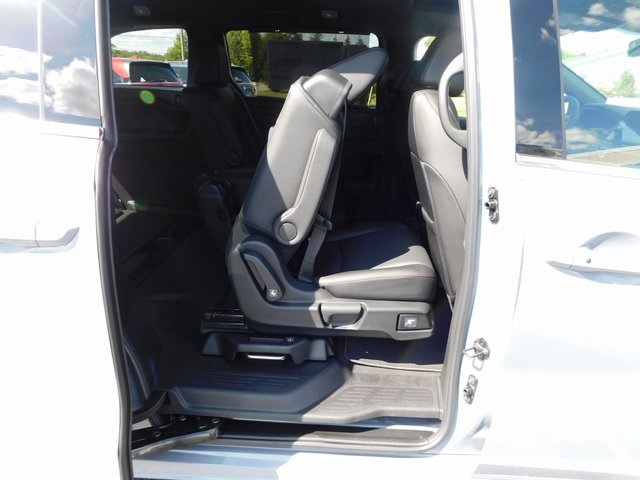2026 Honda Odyssey photo 28