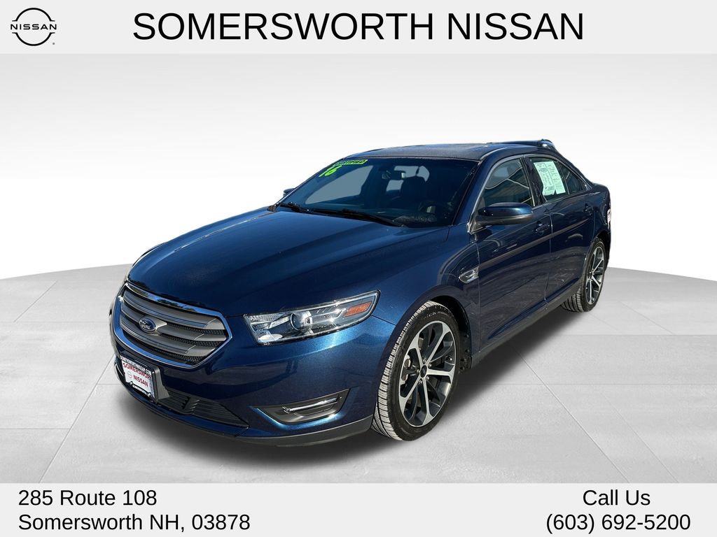 2016 Ford Taurus SEL's photo