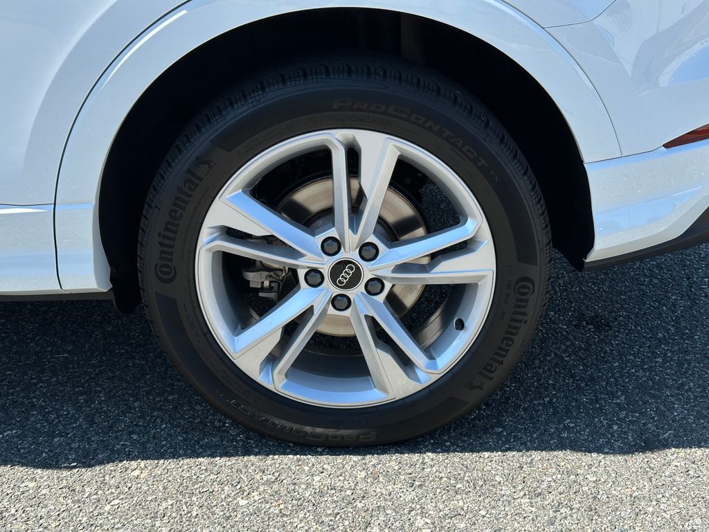 2023 Audi Q3 S line Premium Plus photo 27
