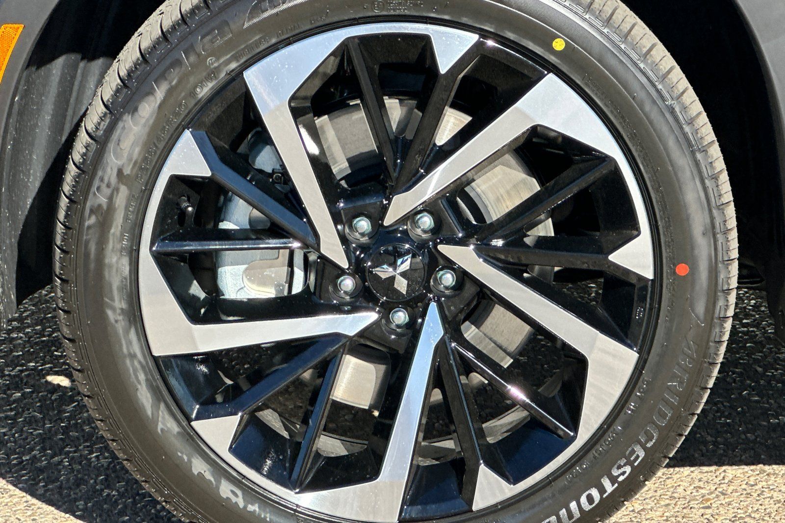 2025 Mitsubishi Outlander PHEV SE photo 25