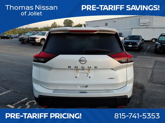 2026 Nissan Rogue SV photo 4