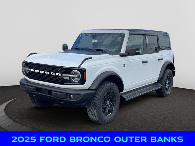 2025 Ford Bronco 4-Door Outer Banks's photo