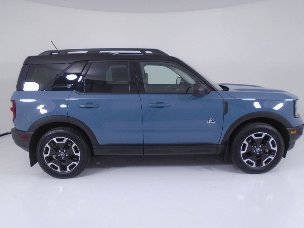 2022 Ford Bronco Sport Outer Banks's photo