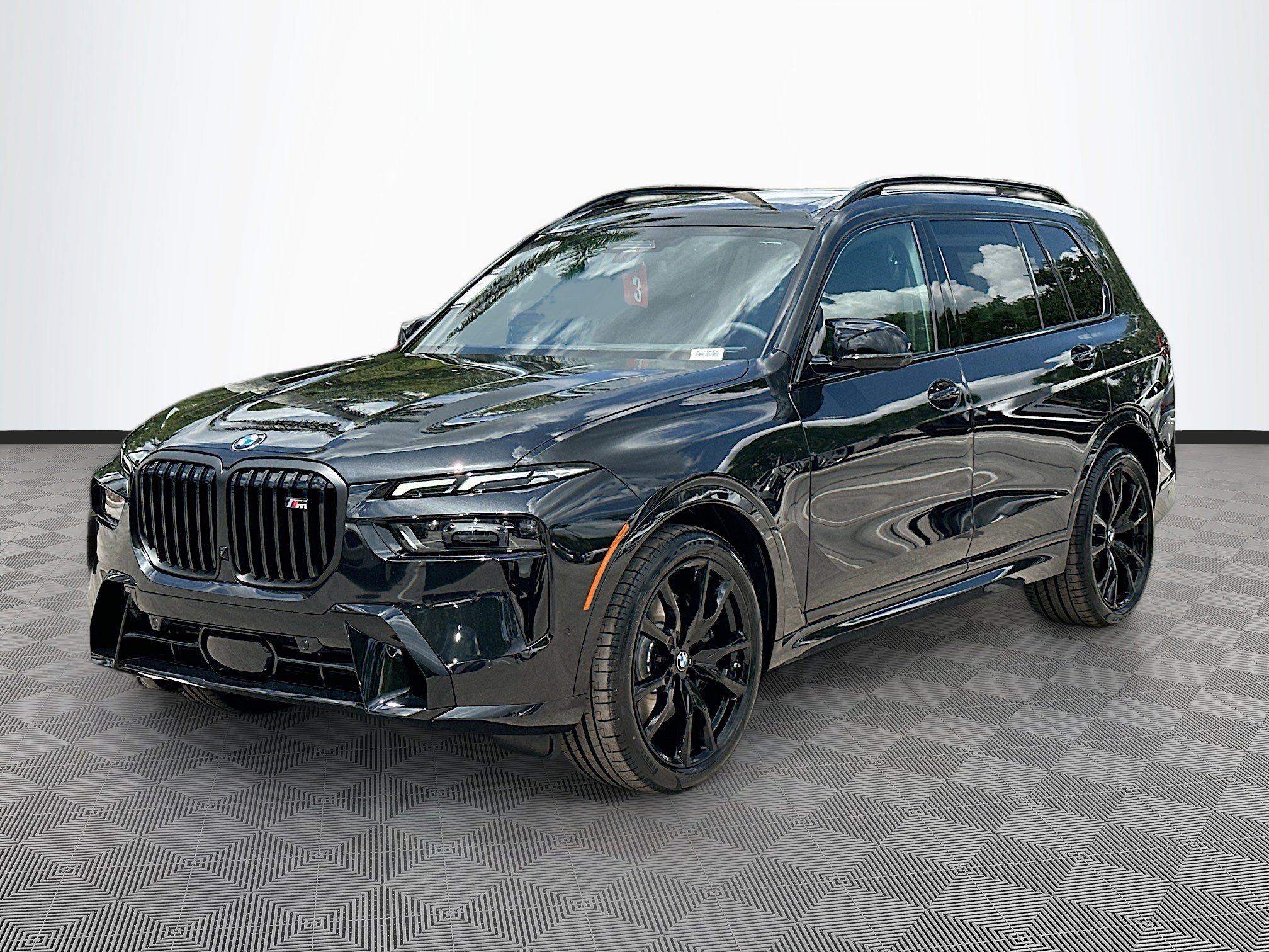 2026 Bmw X7 M60i photo 2