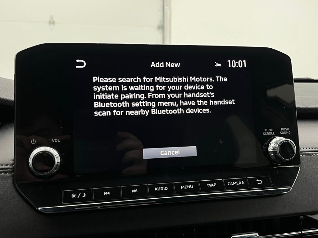 2024 Mitsubishi Outlander SE Black Edition photo 4