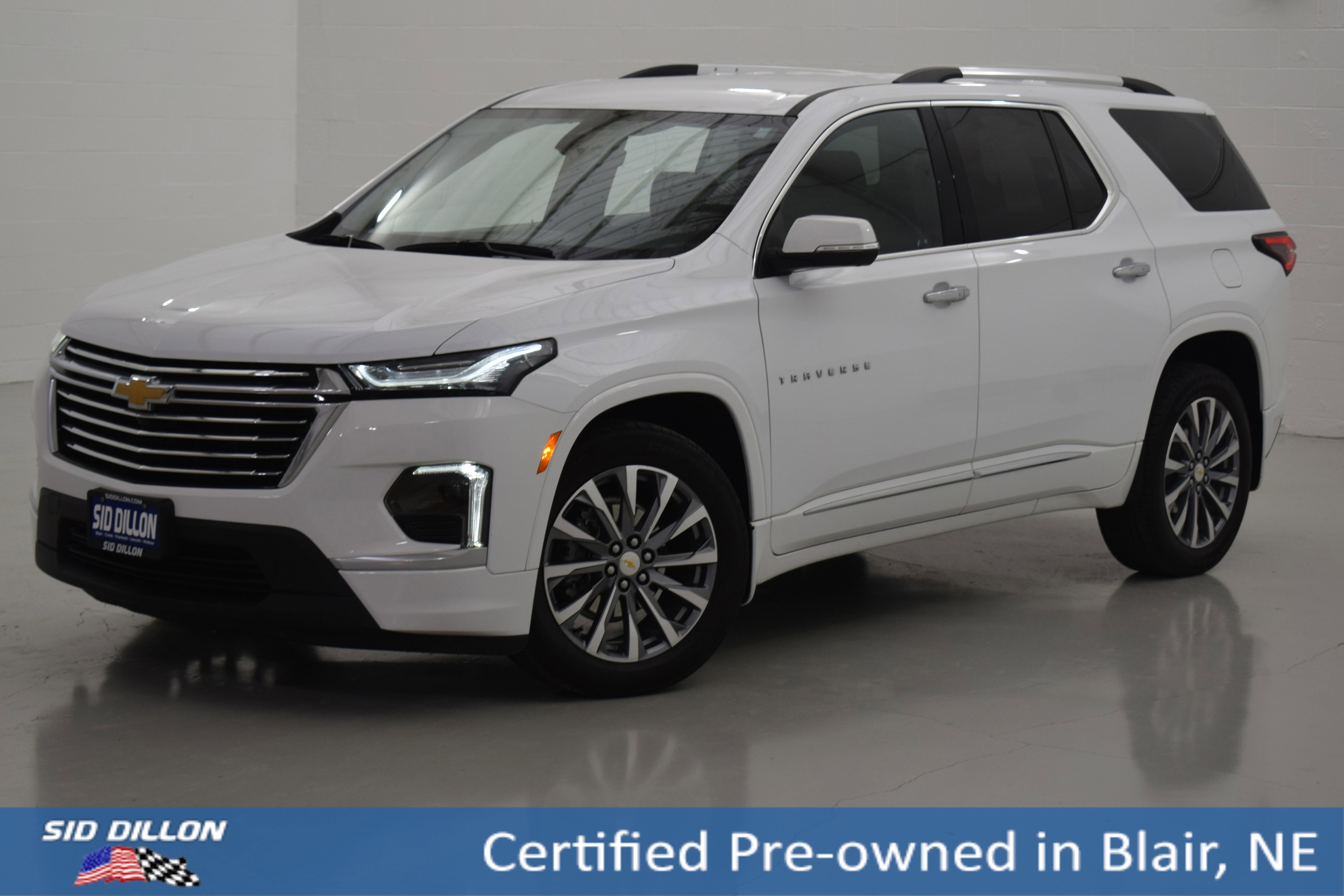 2022 Chevrolet Traverse Premier's photo