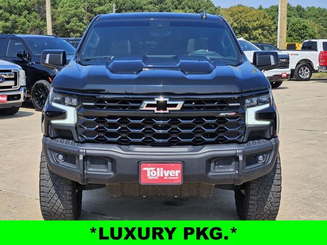 2023 Chevrolet Silverado 1500 ZR2 photo 2