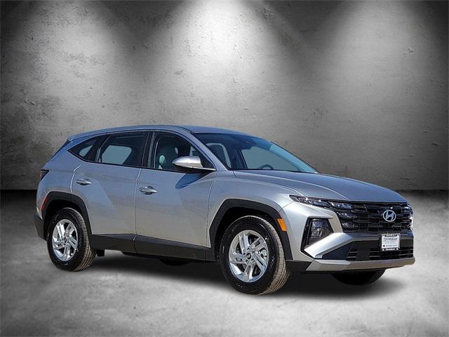 2025 Hyundai Tucson SE photo 3