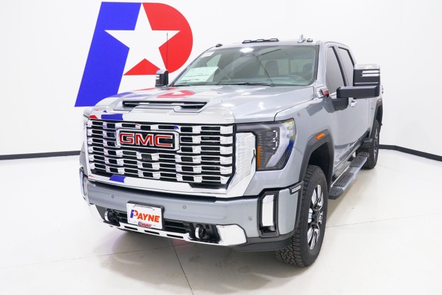 2026 GMC Sierra 2500HD Denali's photo