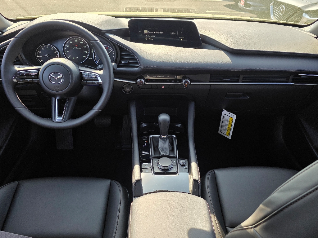 2025 Mazda Mazda3 Hatchback 2.5 Select Sport photo 2