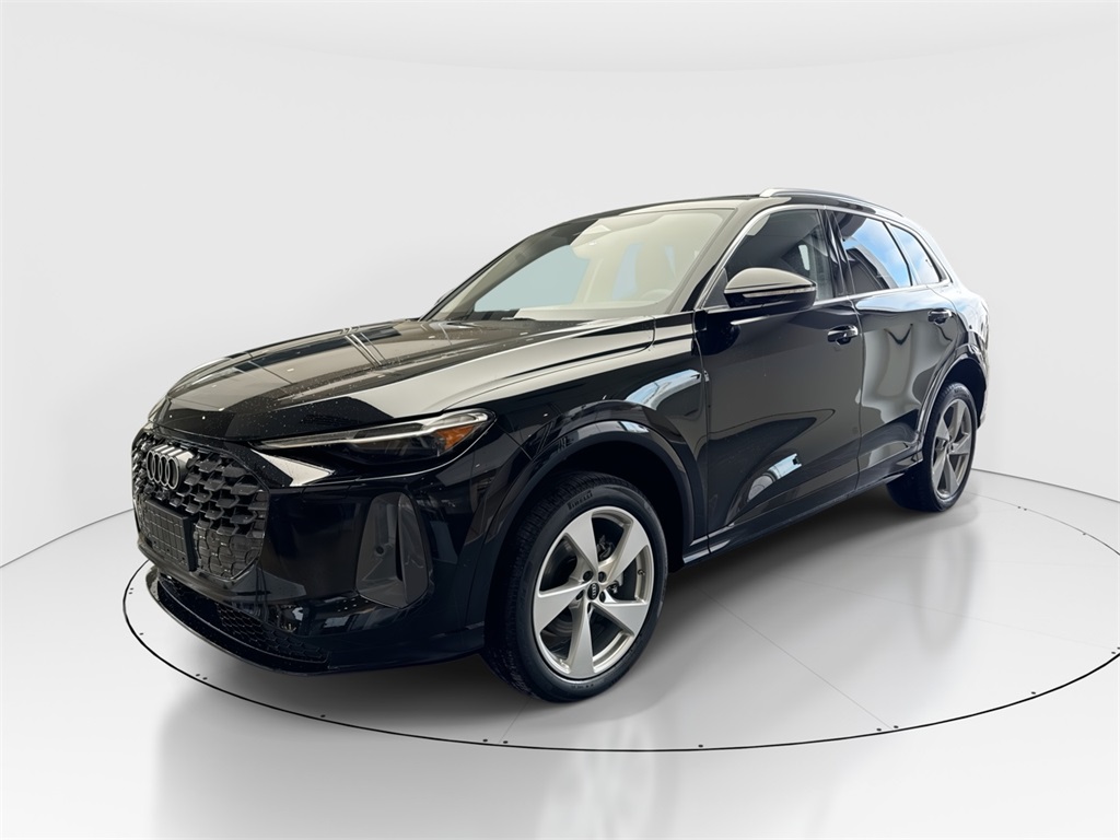 2025 Audi New Q5 Premium Plus's photo