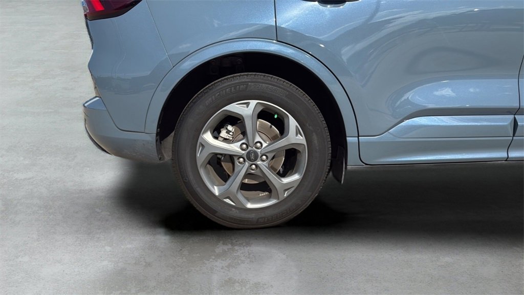 2023 Ford Escape ST-Line photo 46