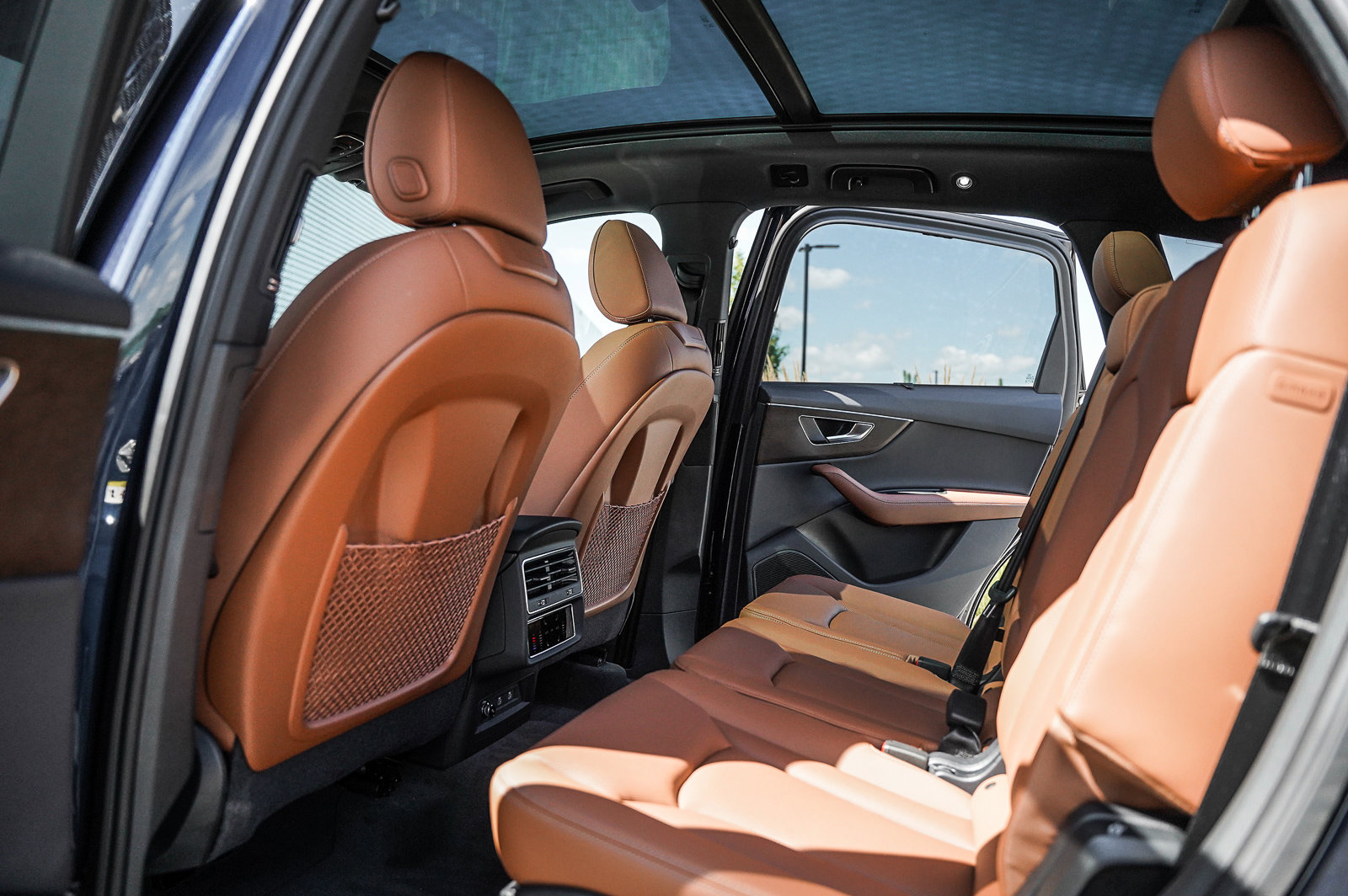2025 Audi Q7 55 Premium Plus photo 19
