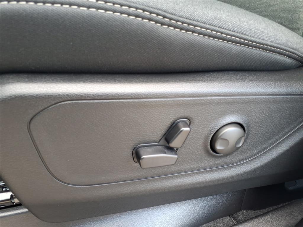 2026 Ram 1500 Big Horn photo 4