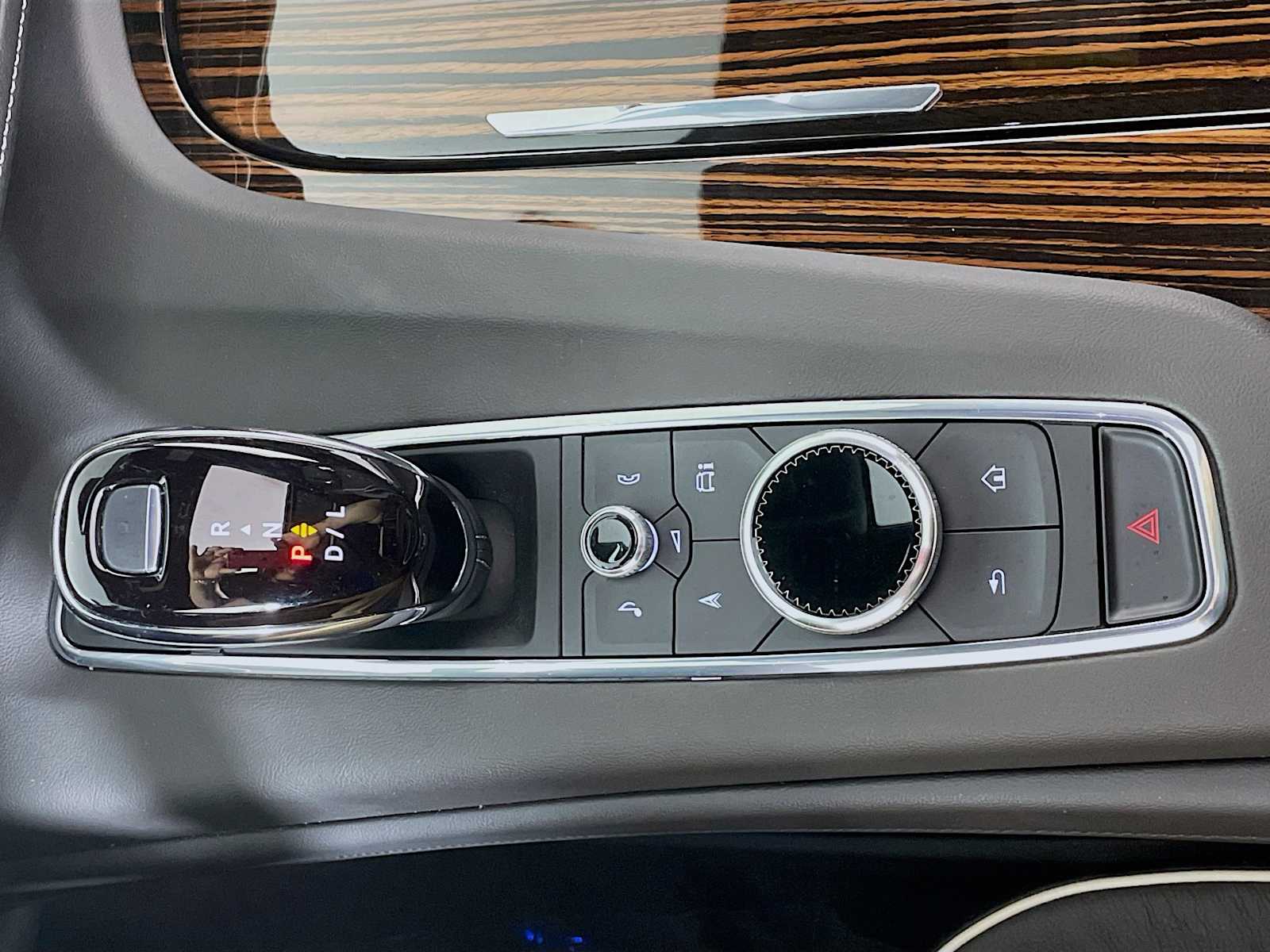 2023 Cadillac Escalade ESV Premium Luxury photo 15