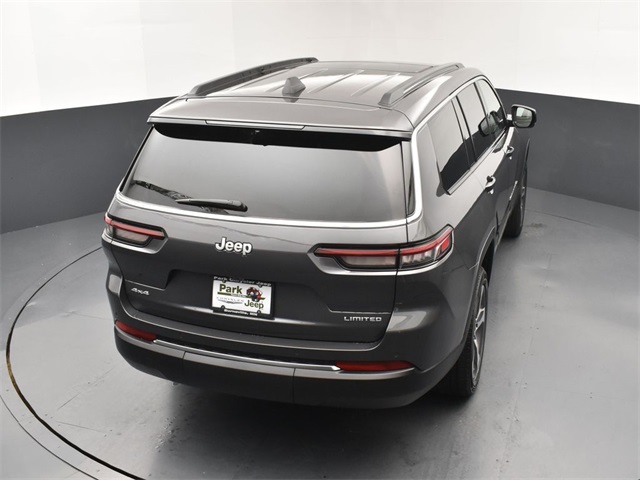 2025 Jeep Grand Cherokee Limited photo 16