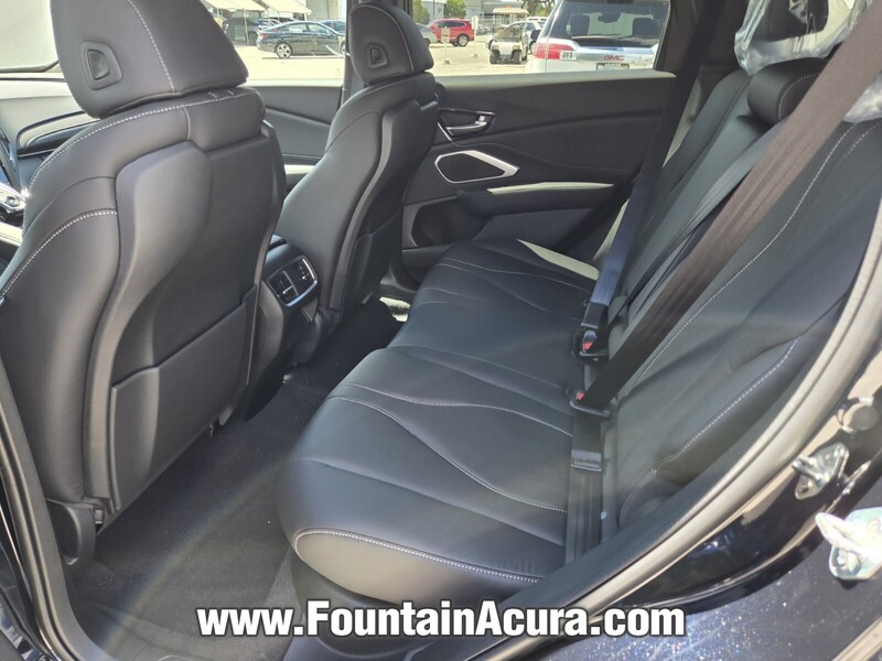 2025 Acura RDX Base photo 4