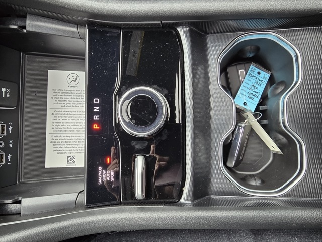 2025 Jeep Grand Cherokee Limited photo 10