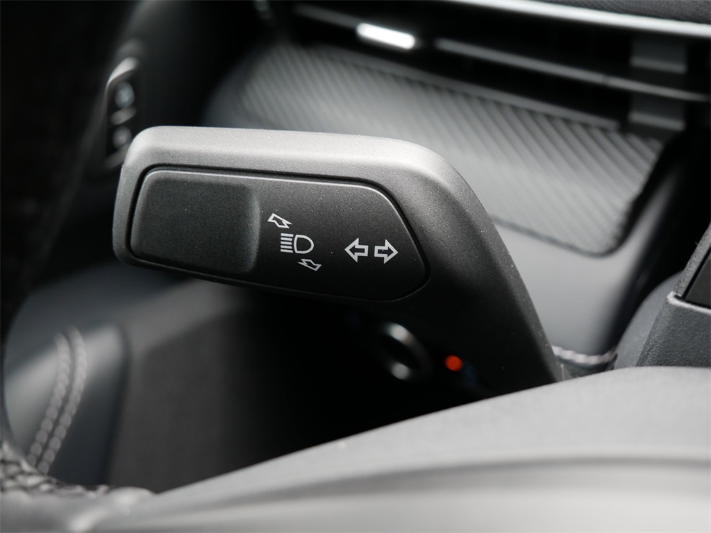 2024 Ford Mustang Mach-E Select photo 24