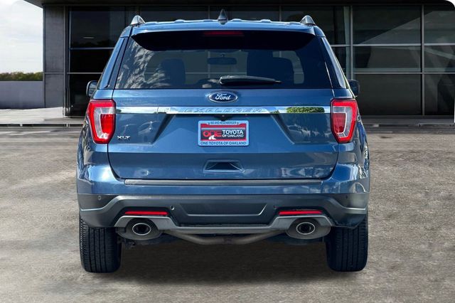 2018 Ford Explorer XLT photo 4
