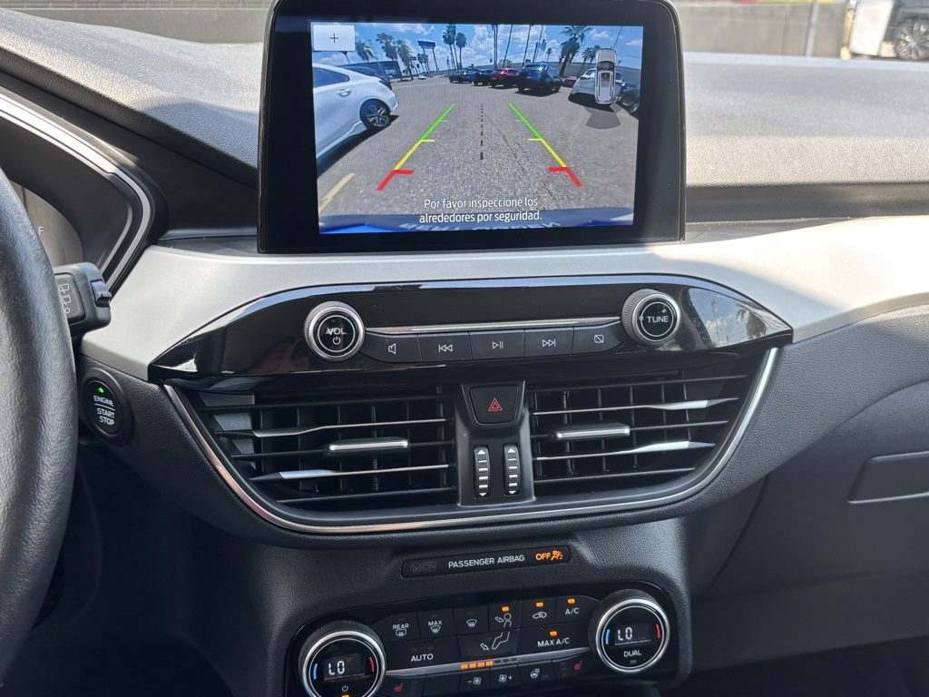 2021 Ford Escape SEL photo 9