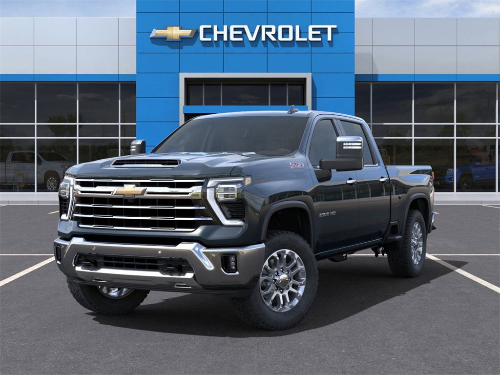 2025 Chevrolet Silverado 3500HD LTZ photo 6