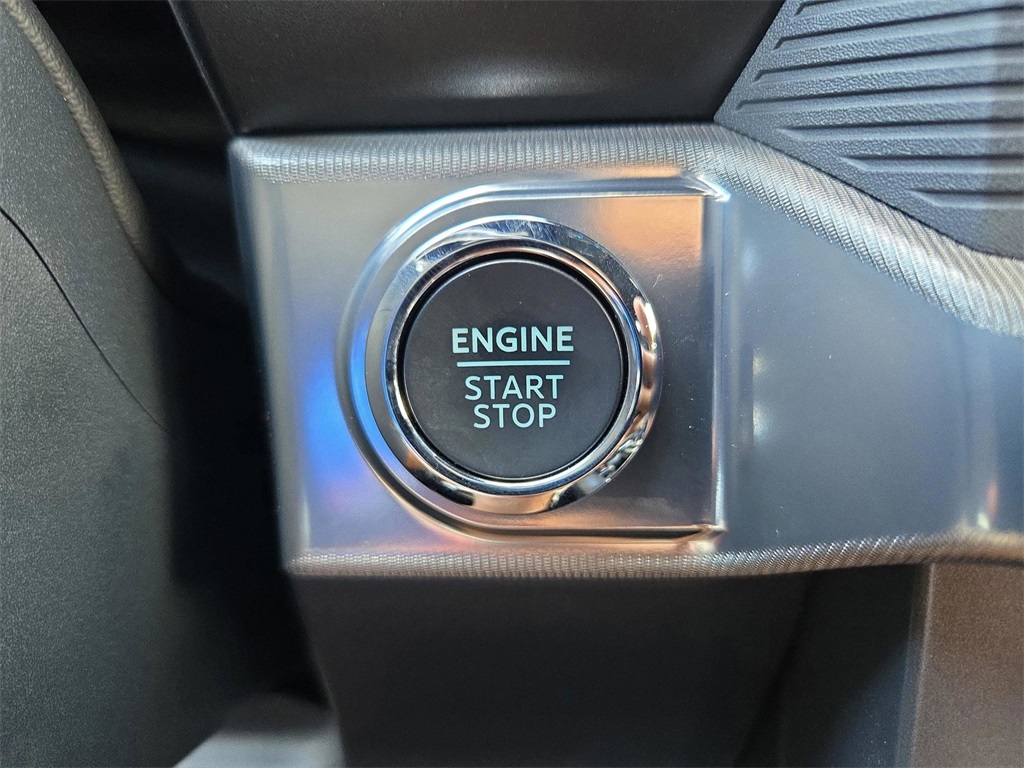 2025 Ford F-150 Lariat photo 22