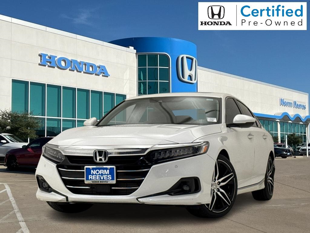 2022 Honda Accord Touring's photo