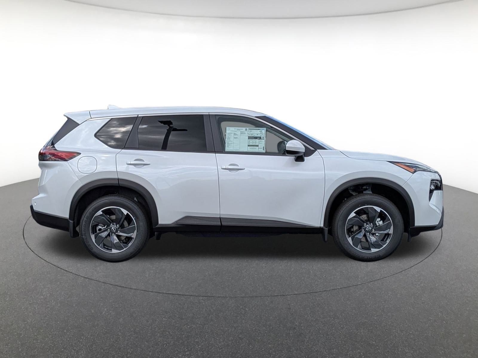 2026 Nissan Rogue SV photo 3