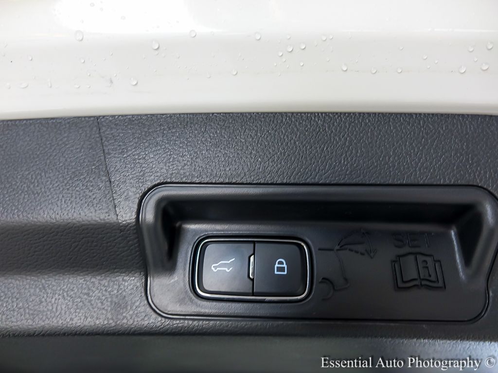 2025 FORD EXPLORER - Image 23