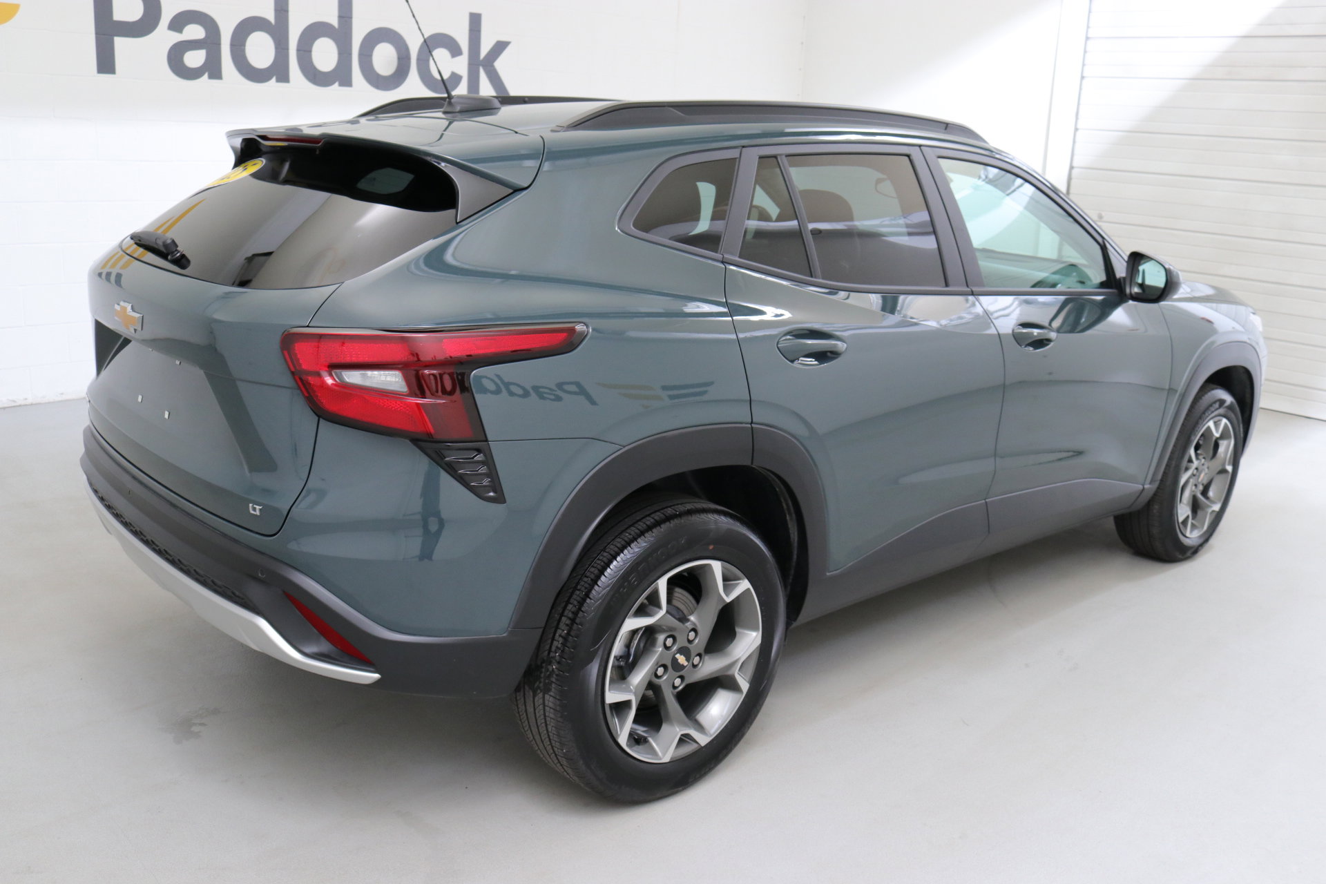 2025 Chevrolet Trax LT photo 5