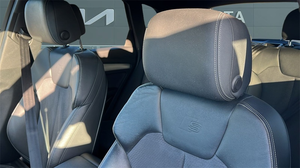 2021 Audi SQ5 Premium photo 8