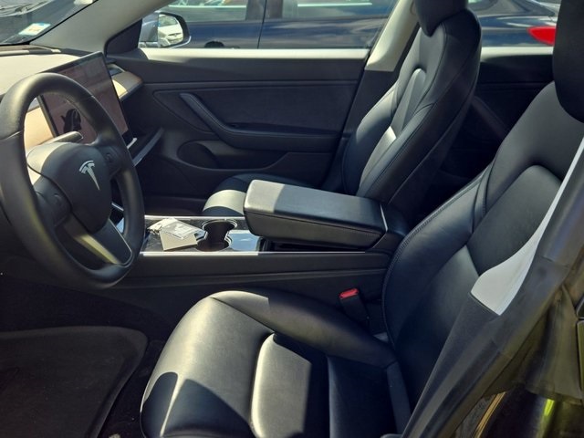 Used 2019 Tesla Model 3 Base with VIN 5YJ3E1EAXKF464200 for sale in Tampa, FL