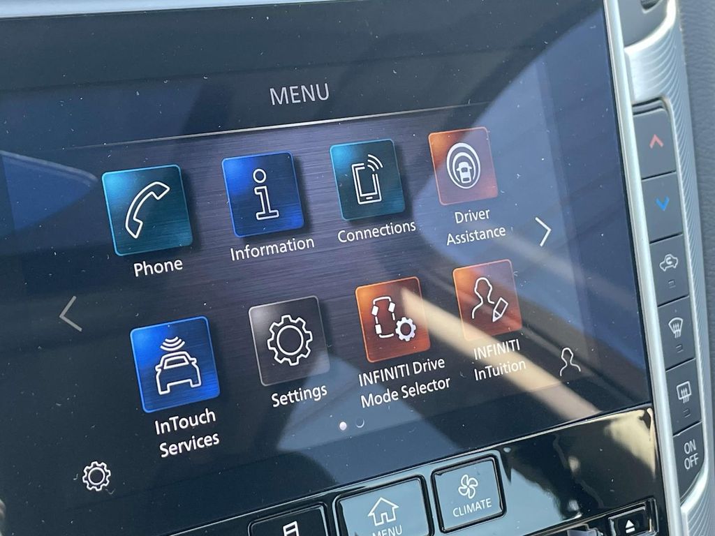 2022 Infiniti Q50 LUXE photo 22