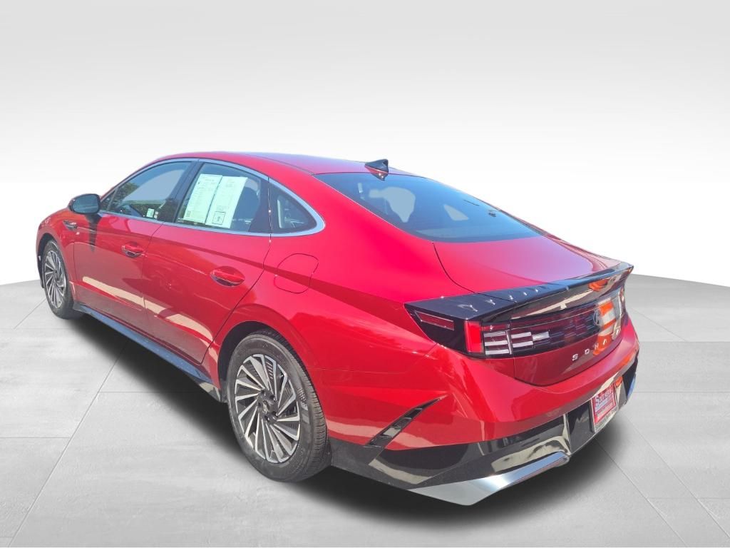 2025 Hyundai Sonata Hybrid SEL photo 3