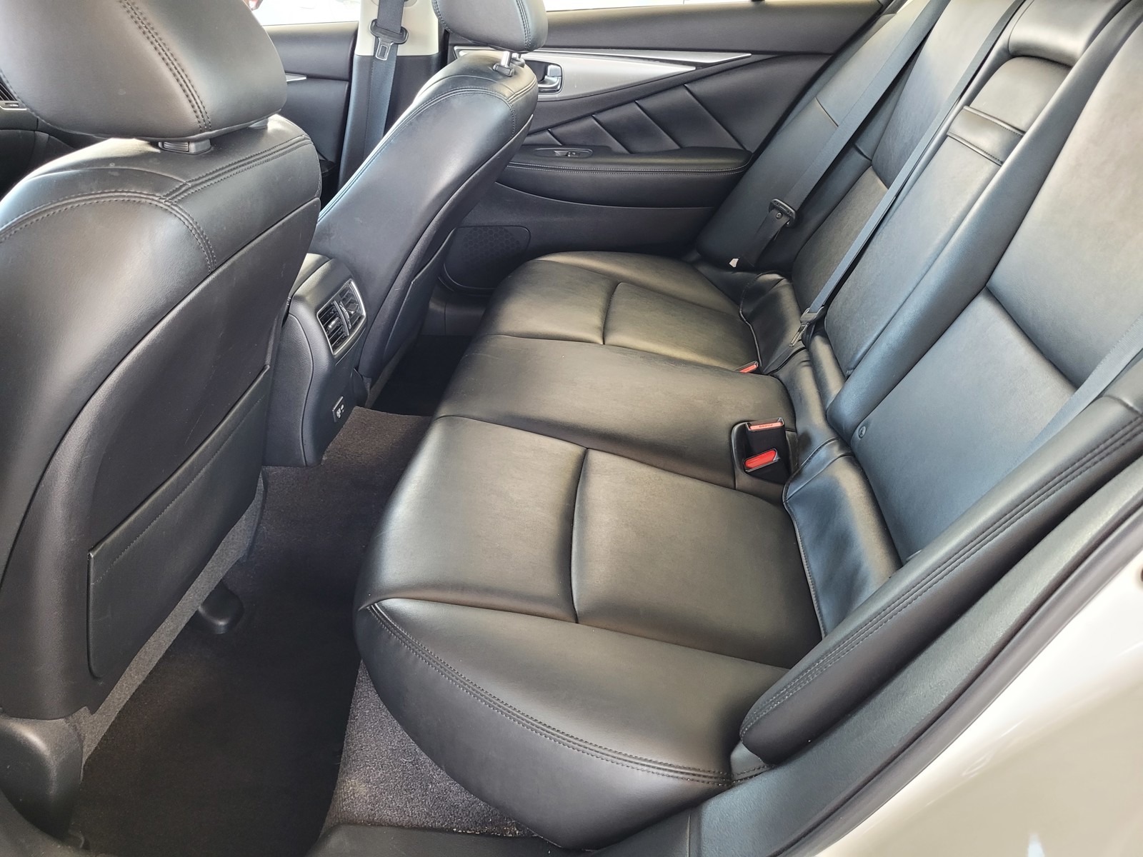 2021 Infiniti Q50 3.0t LUXE photo 6