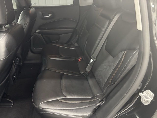 2017 Jeep Compass Limited photo 7