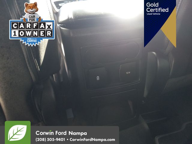 2022 Ford Explorer XLT photo 21