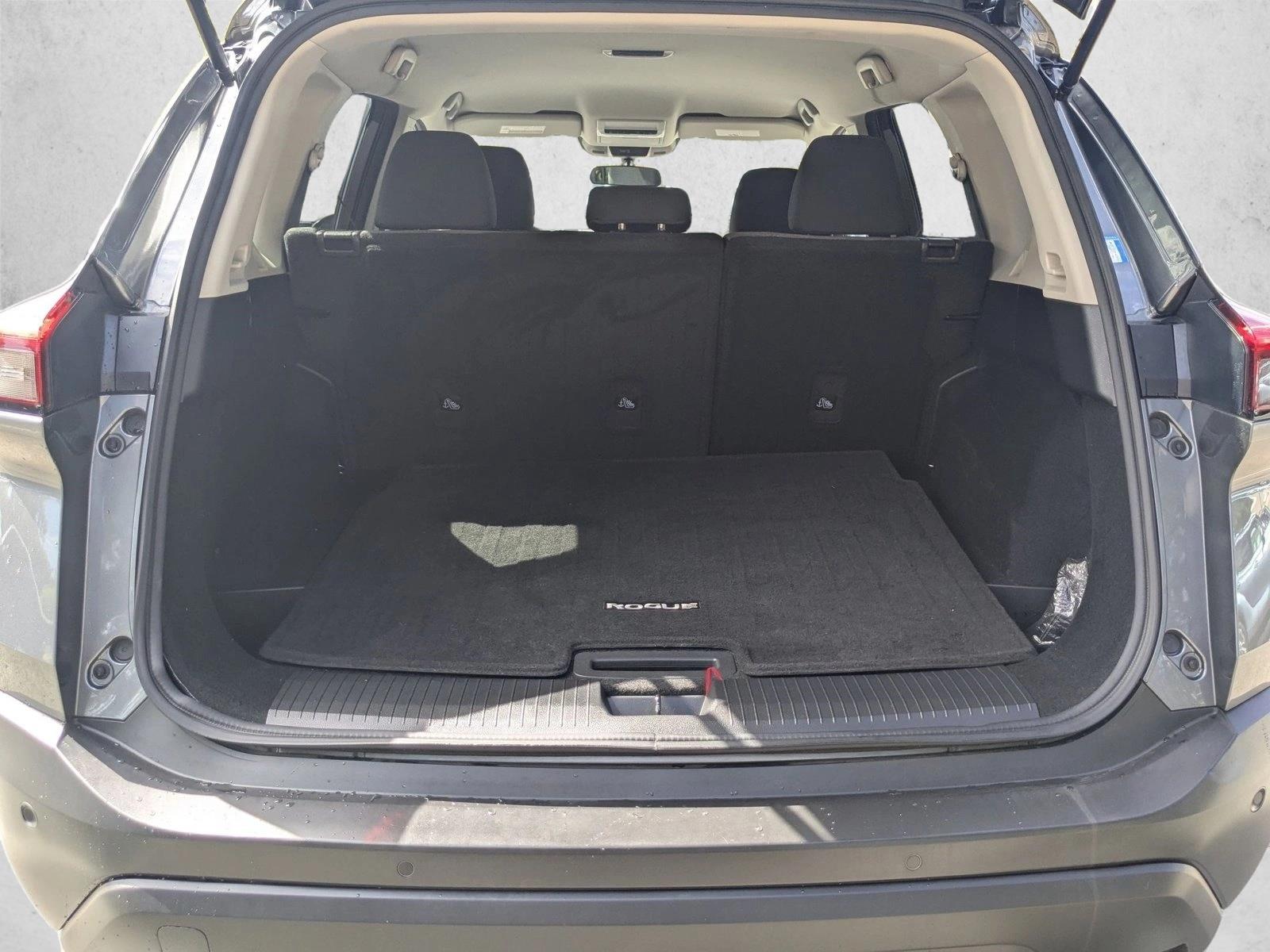 2021 Nissan Rogue S photo 5