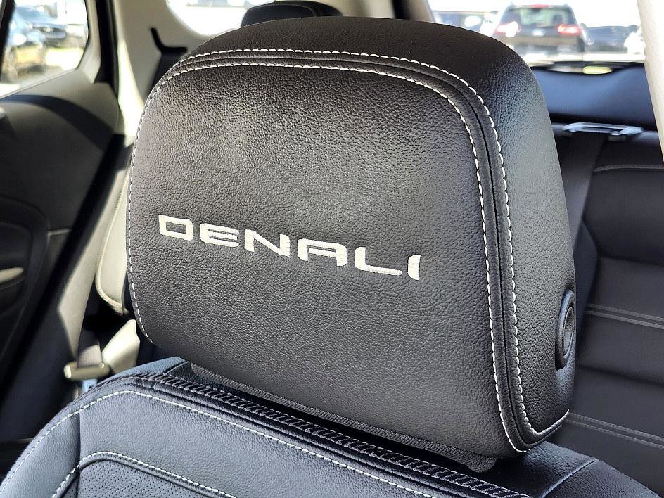 2024 Gmc Terrain Denali photo 8
