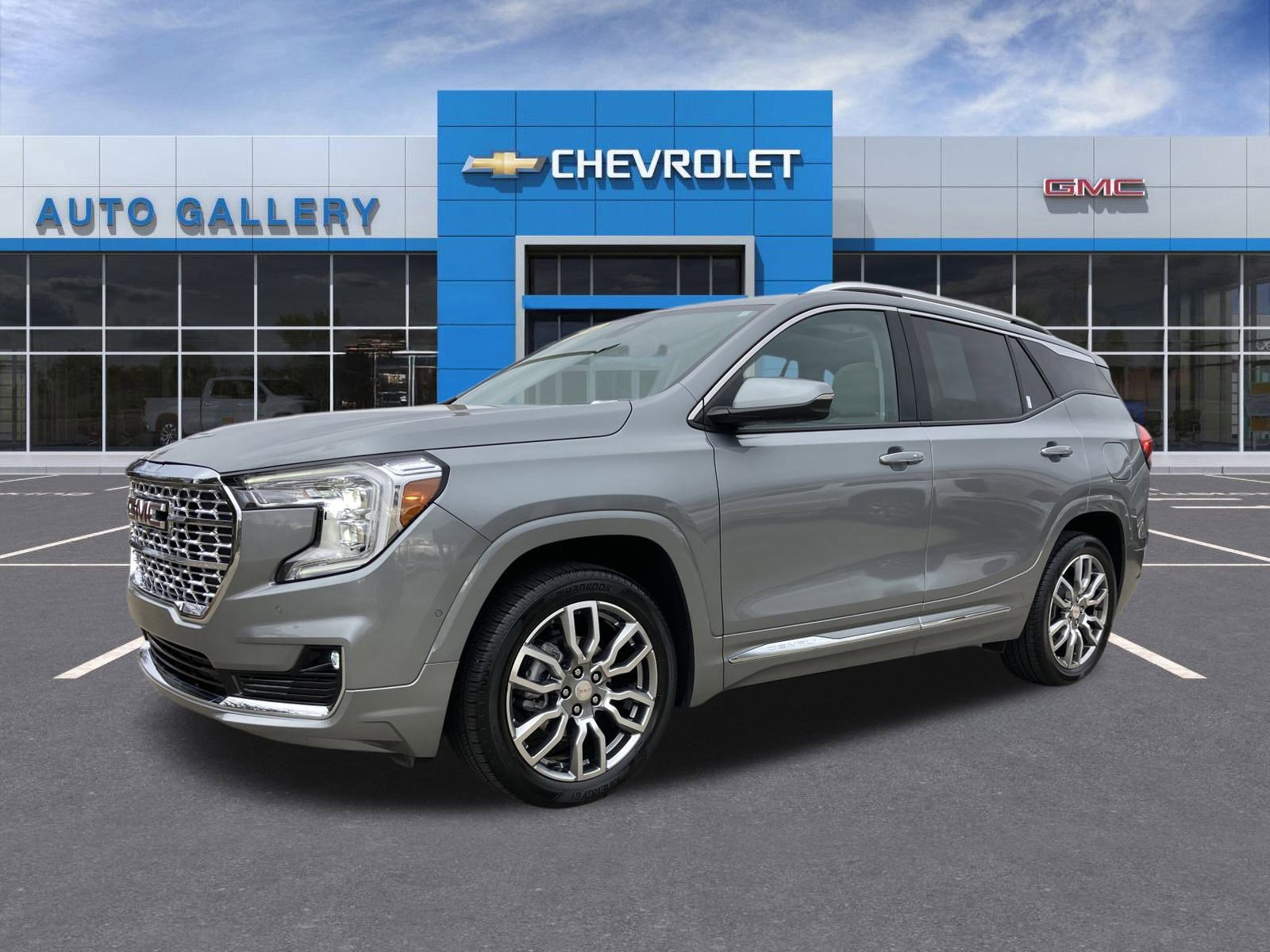 2024 GMC Terrain Denali's photo