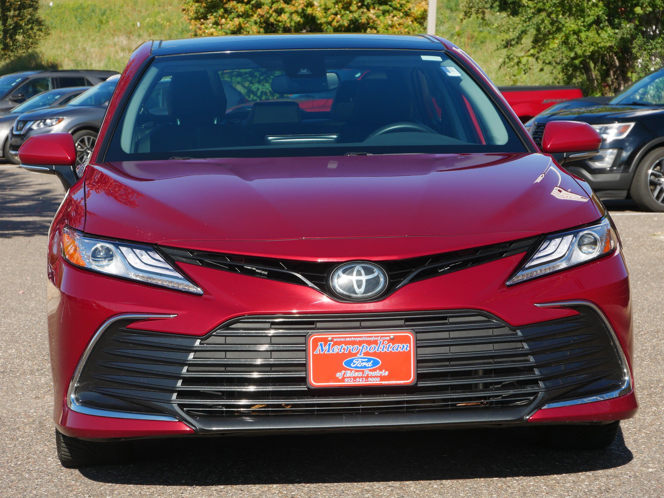 Used 2022 Toyota Camry XLE with VIN 4T1F11BK8NU062317 for sale in Eden Prairie, Minnesota
