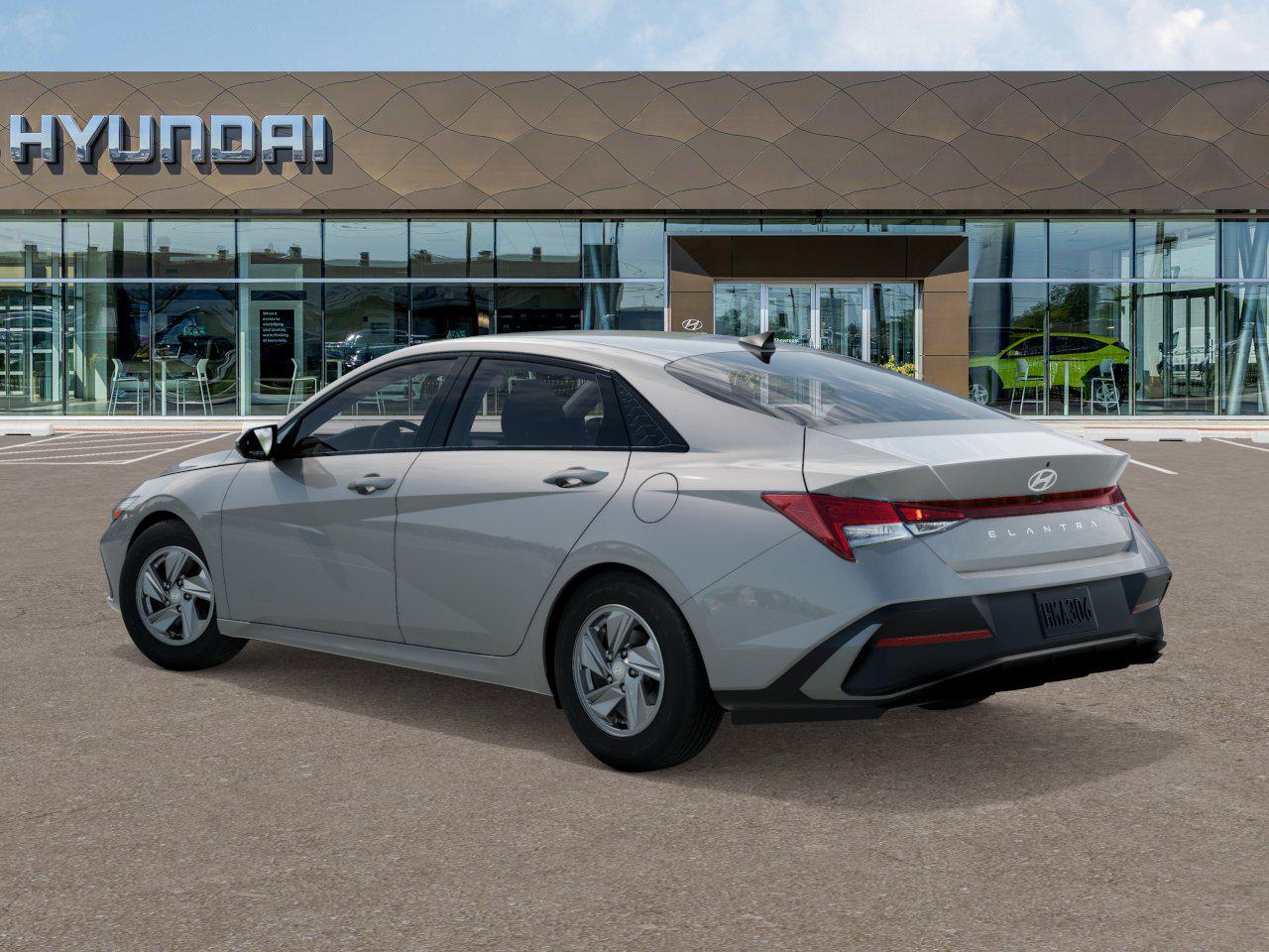 2025 Hyundai Elantra SE photo 3