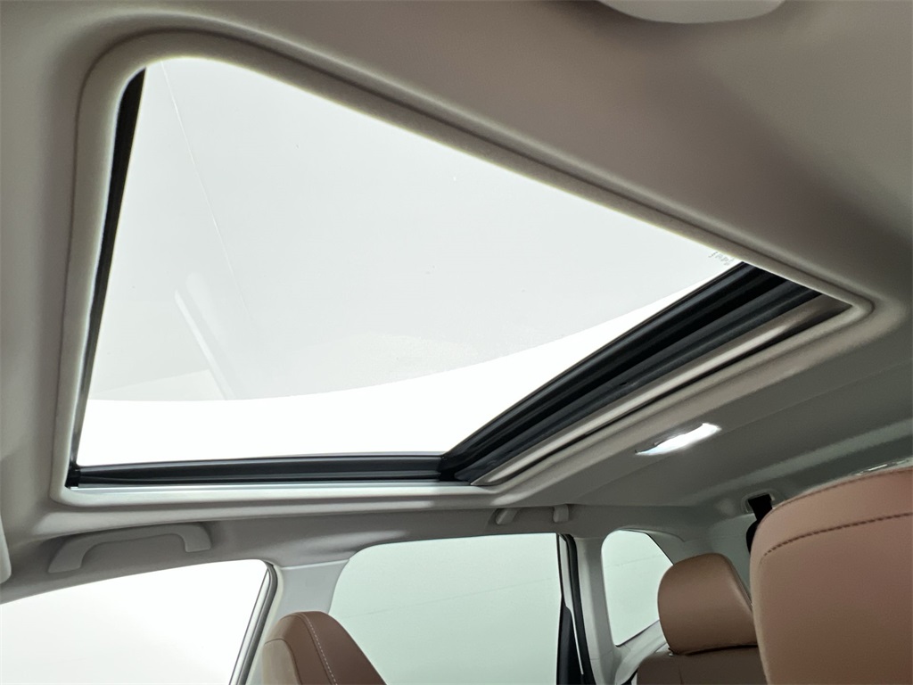 2021 Subaru Forester Touring photo 15