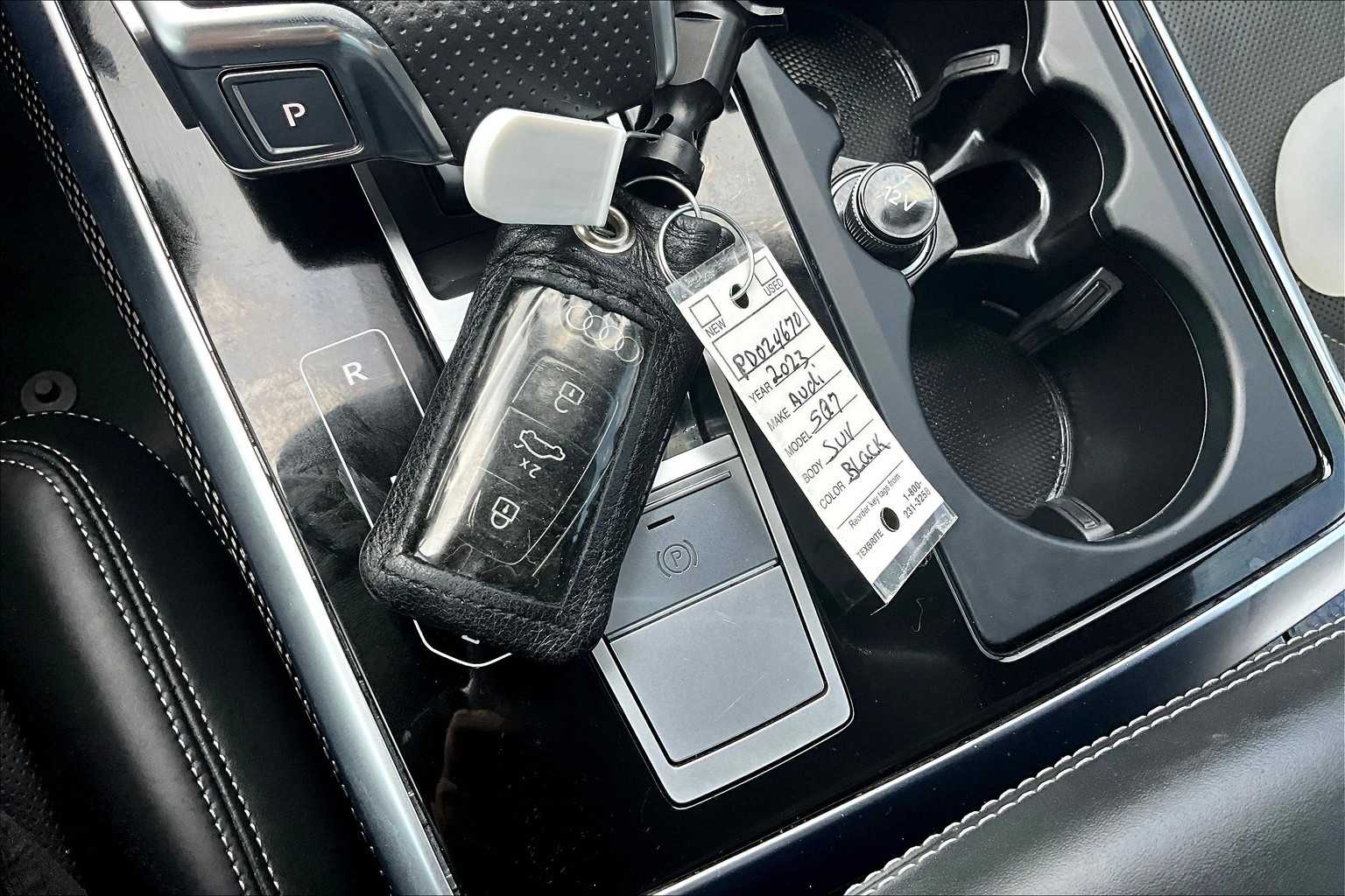 2023 Audi SQ7 Prestige photo 11