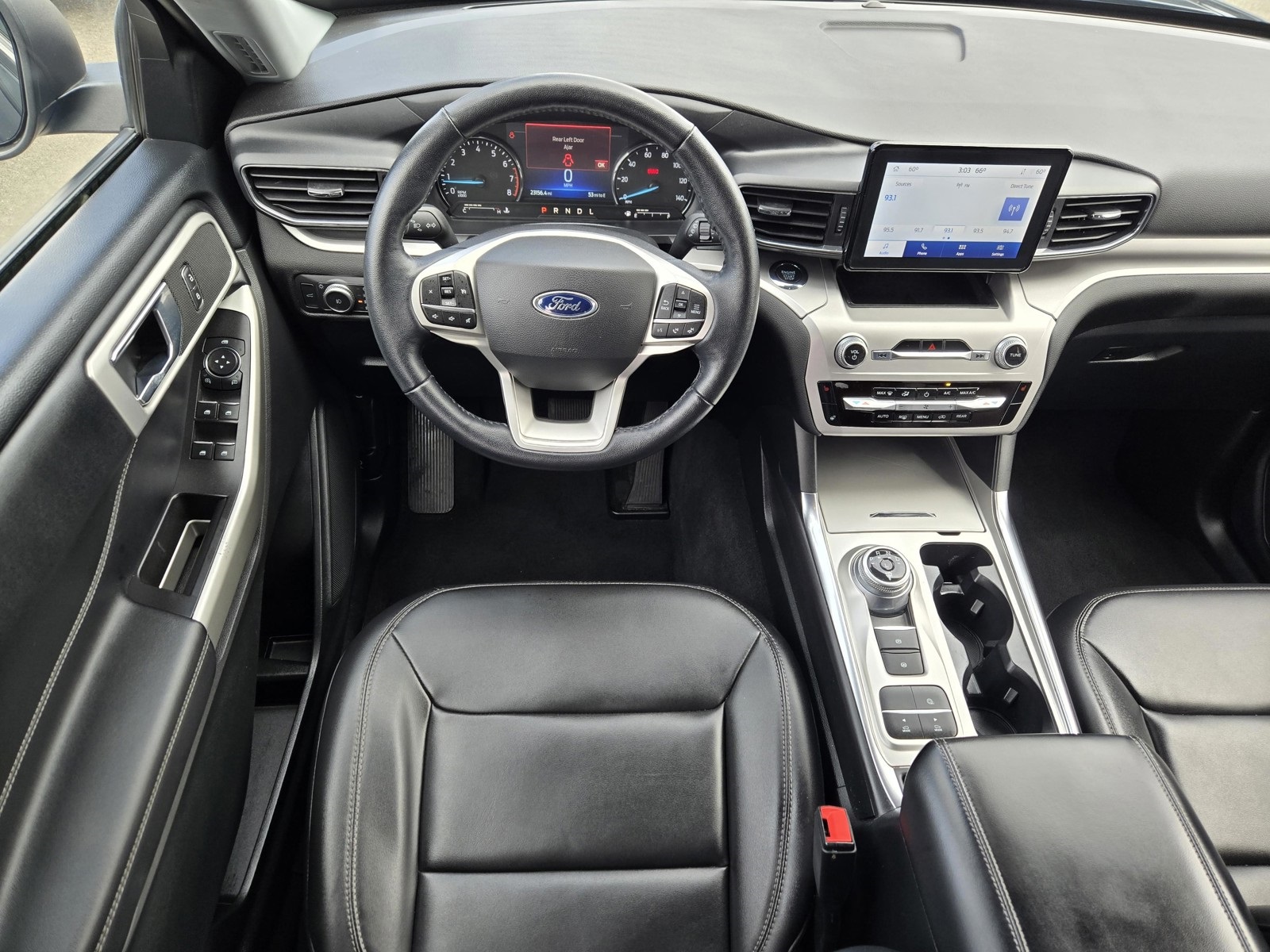 2022 Ford Explorer XLT photo 14