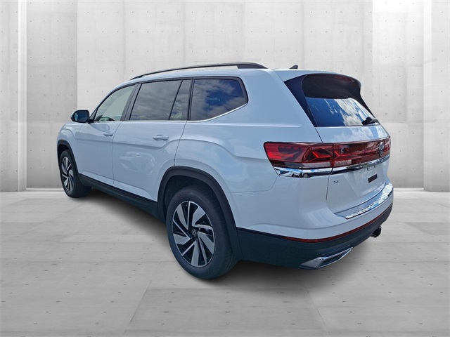 2026 Volkswagen Atlas SE Technology photo 2
