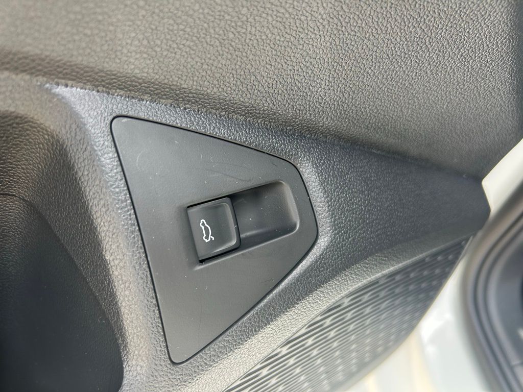 2025 Volkswagen Jetta 1.5T Sport photo 40
